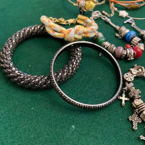 Craft Bracelet Lot - Picture 4 of 6